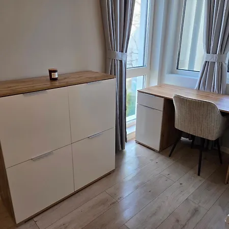 Sea Garden Luxury 2-bdrm Апартамент *