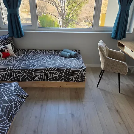 Апартамент Sea Garden Luxury 2-bdrm