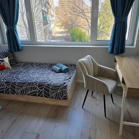 Sea Garden Luxury 2-bdrm Варна
