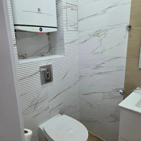 Sea Garden Luxury 2-bdrm * Варна